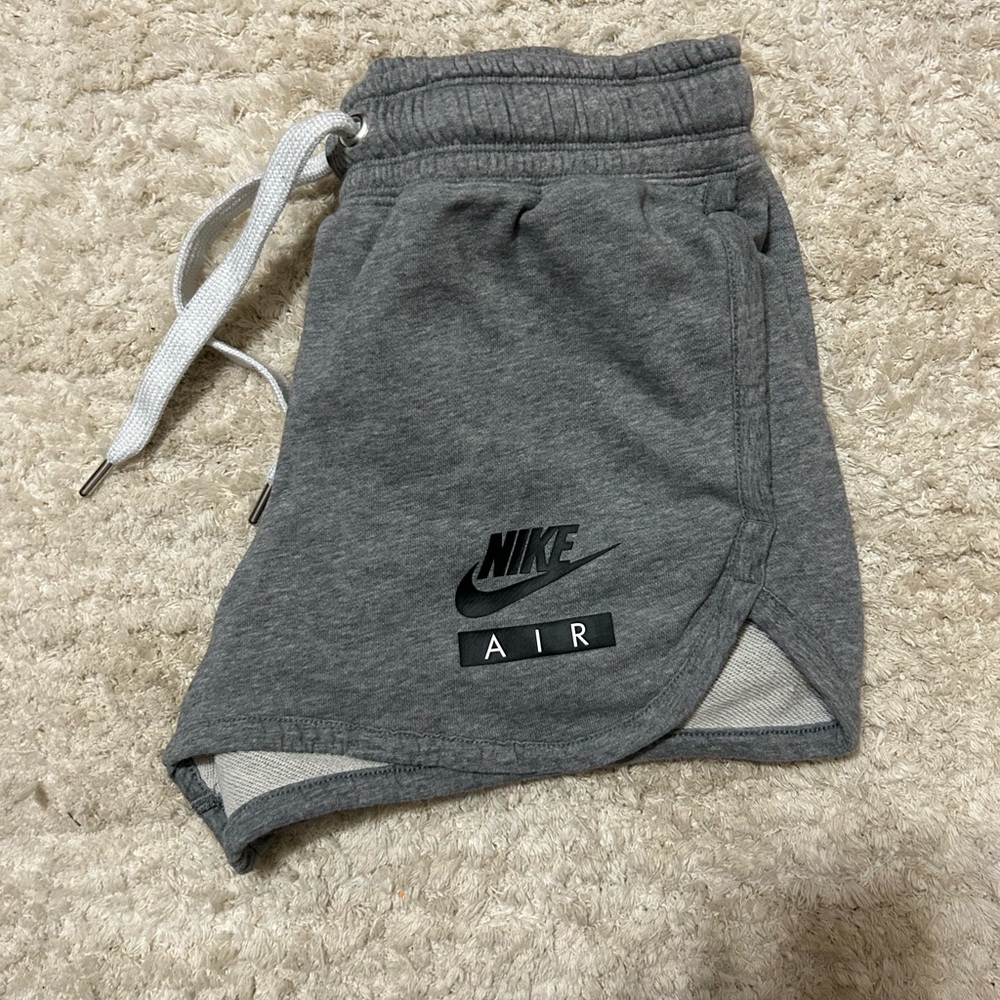 Women Nike shorts